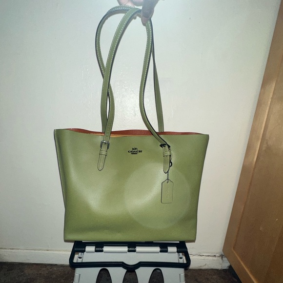 Coach Mollie Tote Bag - Picture 2 of 13
